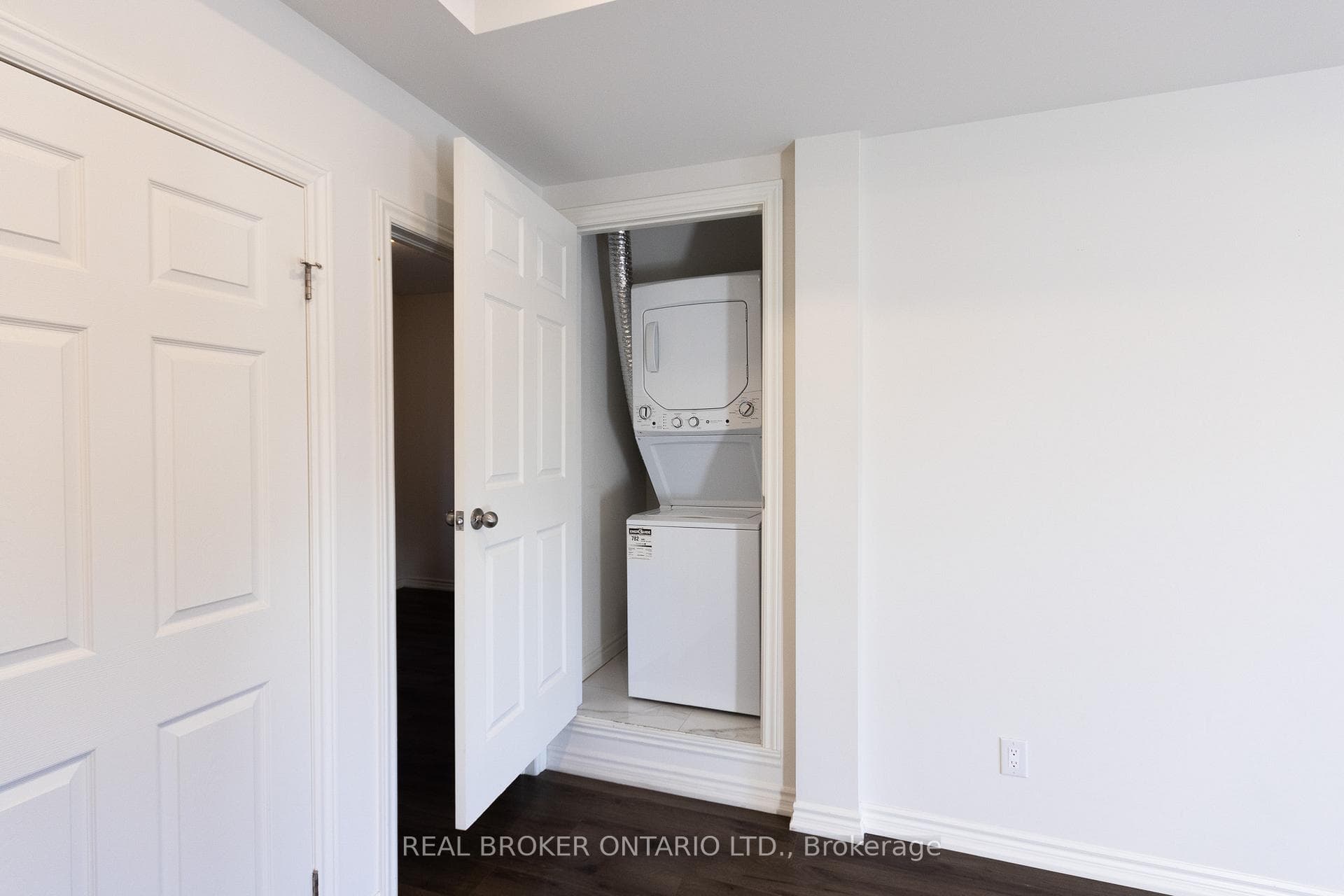 164 Heiman Street Unit 1B photo 8