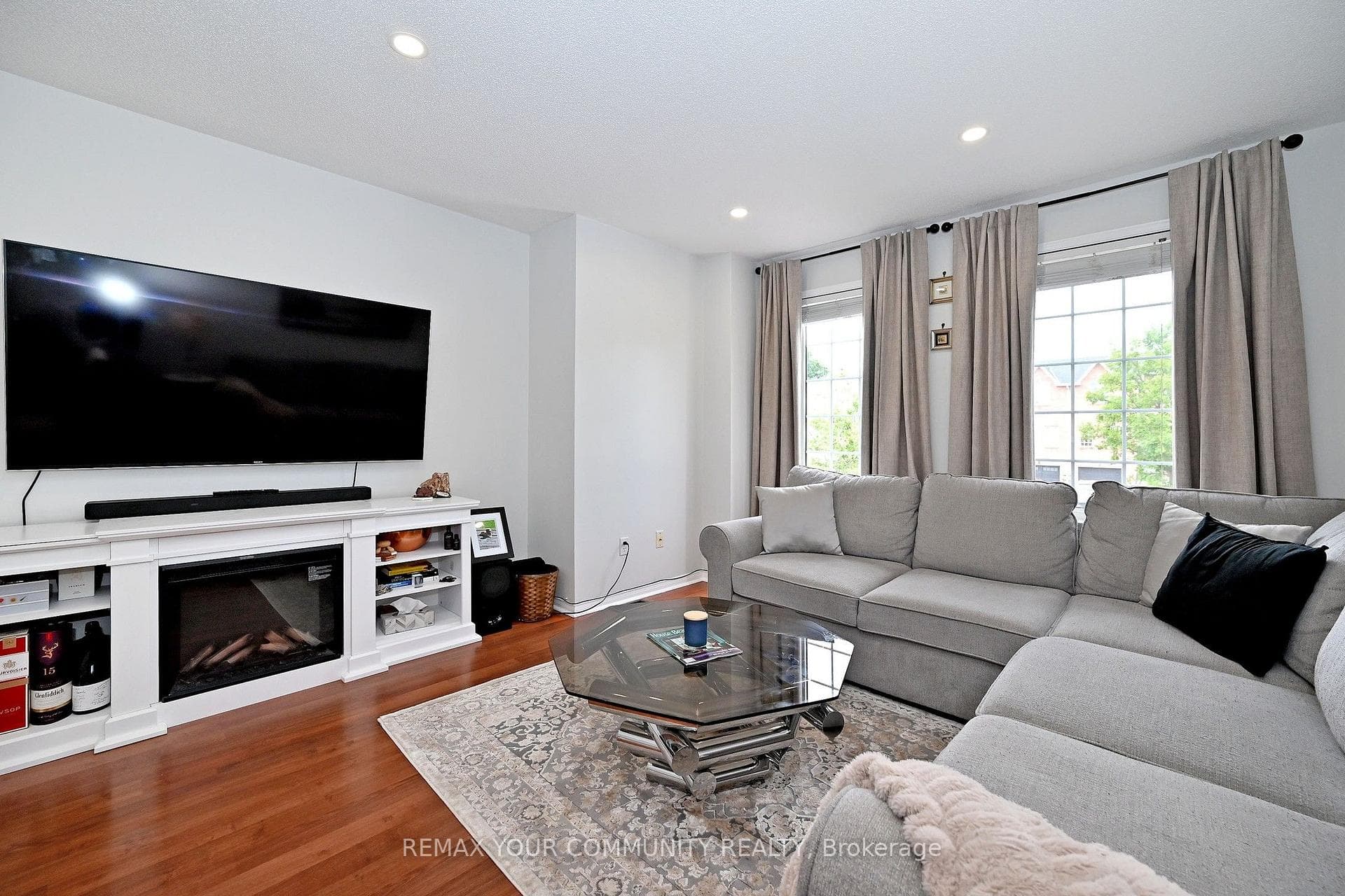 57 Hattie Court photo 10
