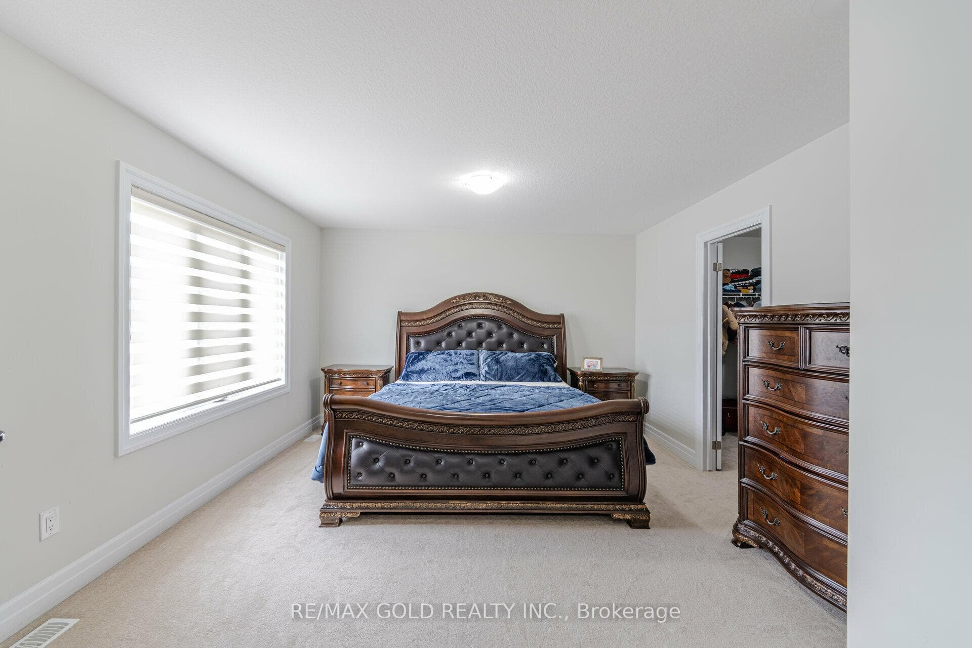 245 Sedgewood Street photo 12