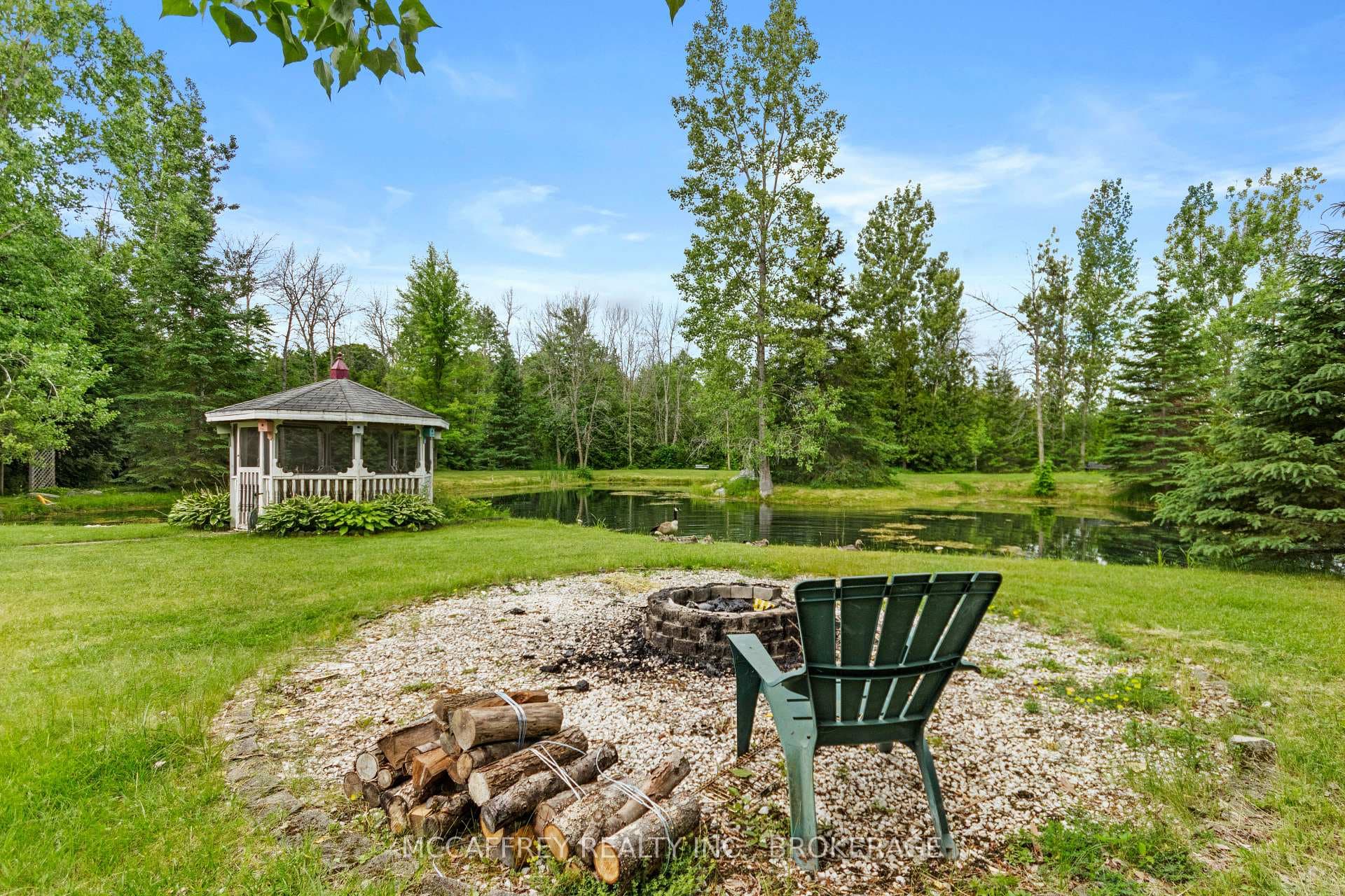 535 BEECHWOOD Road photo 14