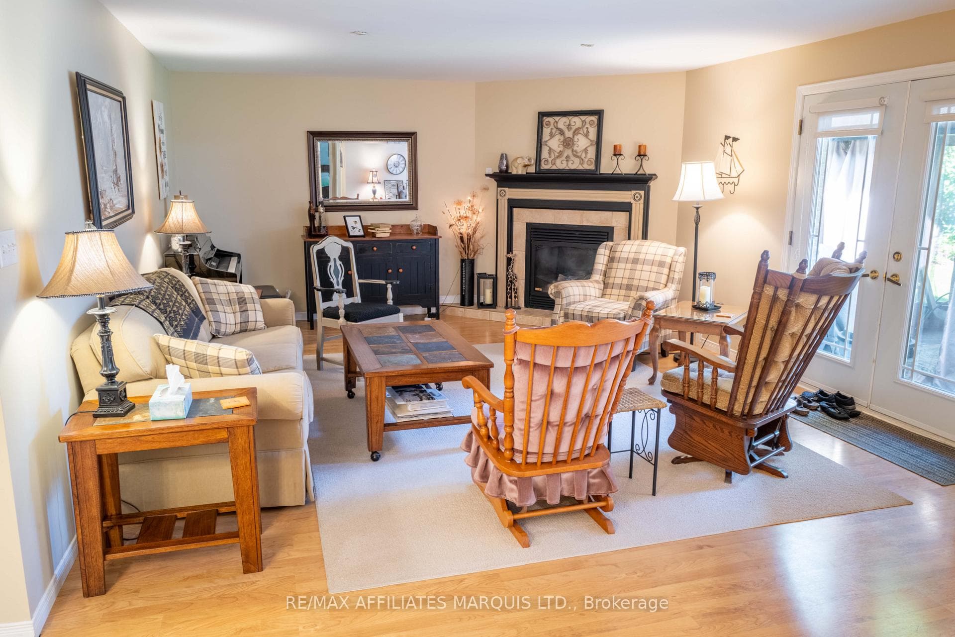 Living room - fireplace & garden doors