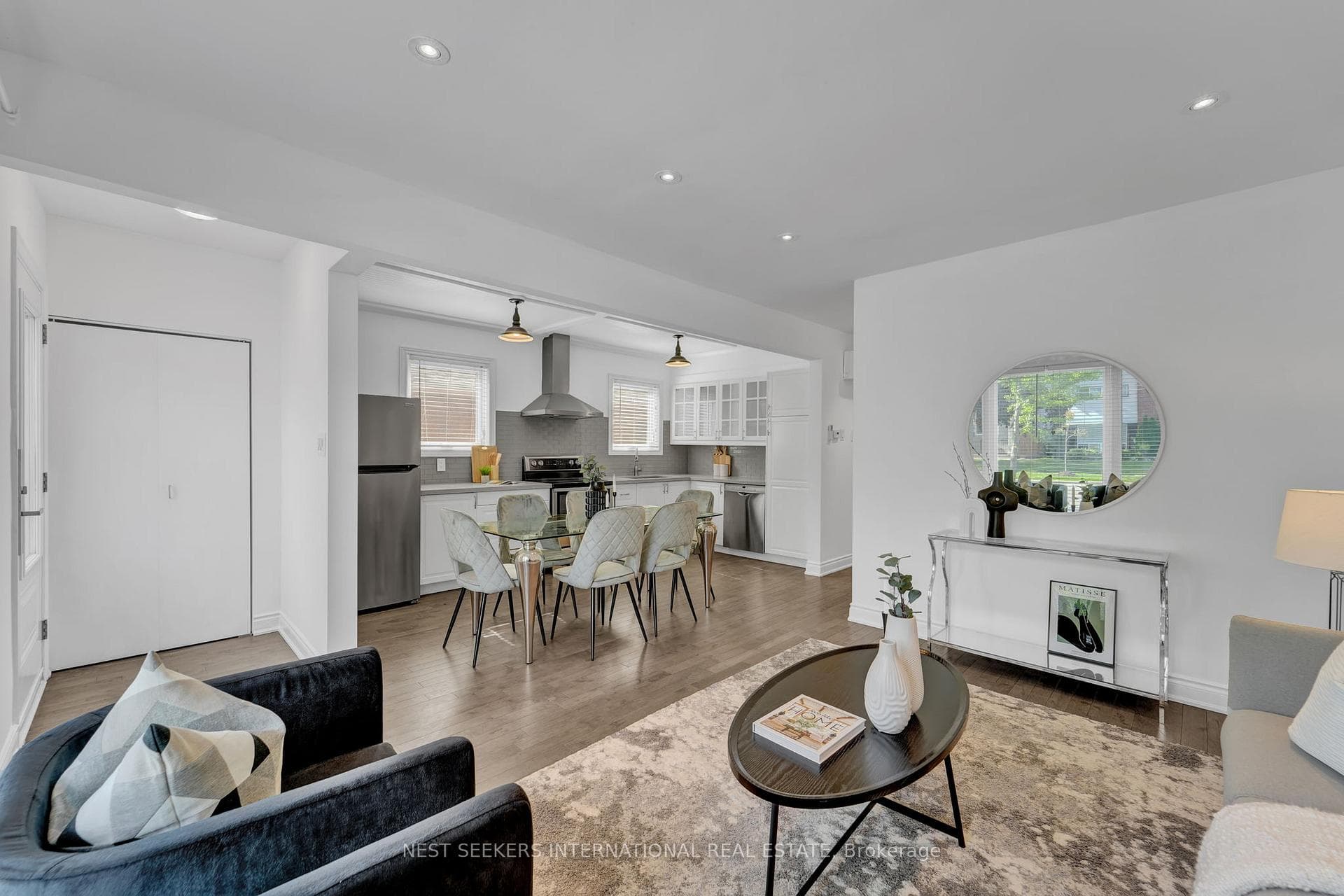 42 Fordwich Crescent photo 5