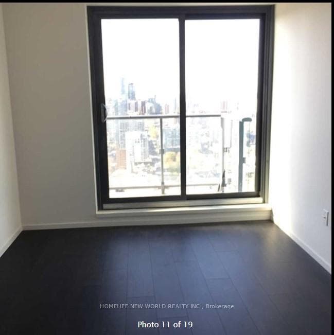159 dundas Street Unit 3606 photo 4