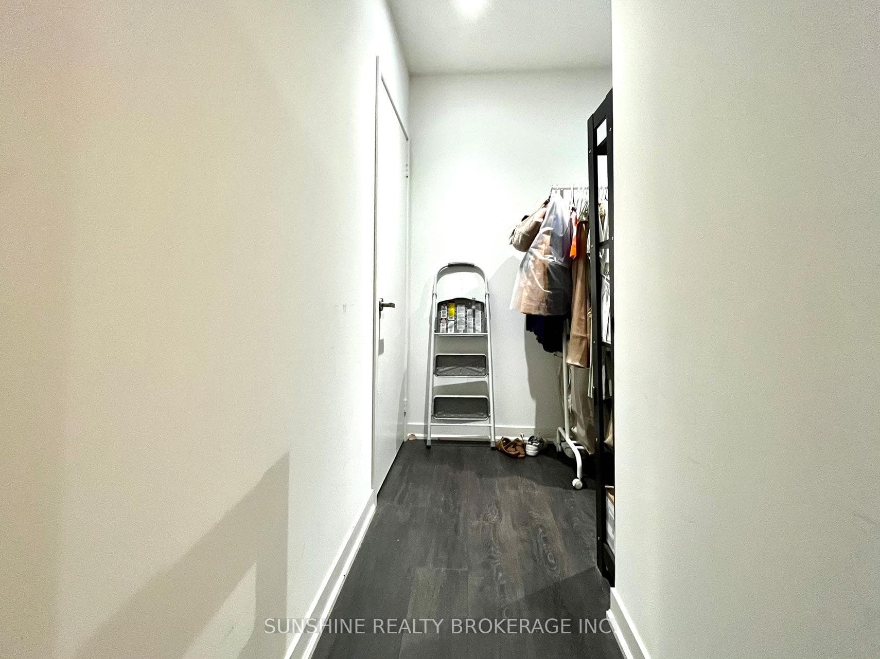 100 Harbour Street Unit 3810 photo 9