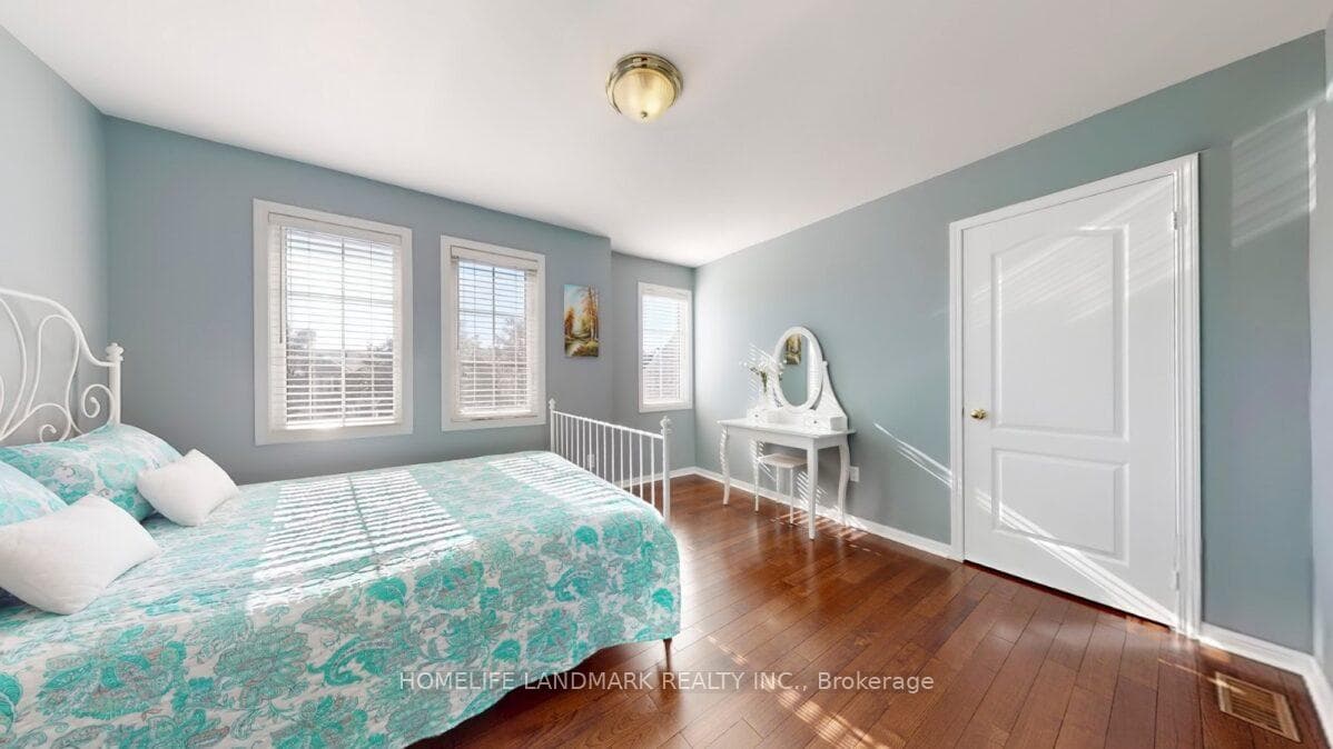 152 America Avenue photo 19