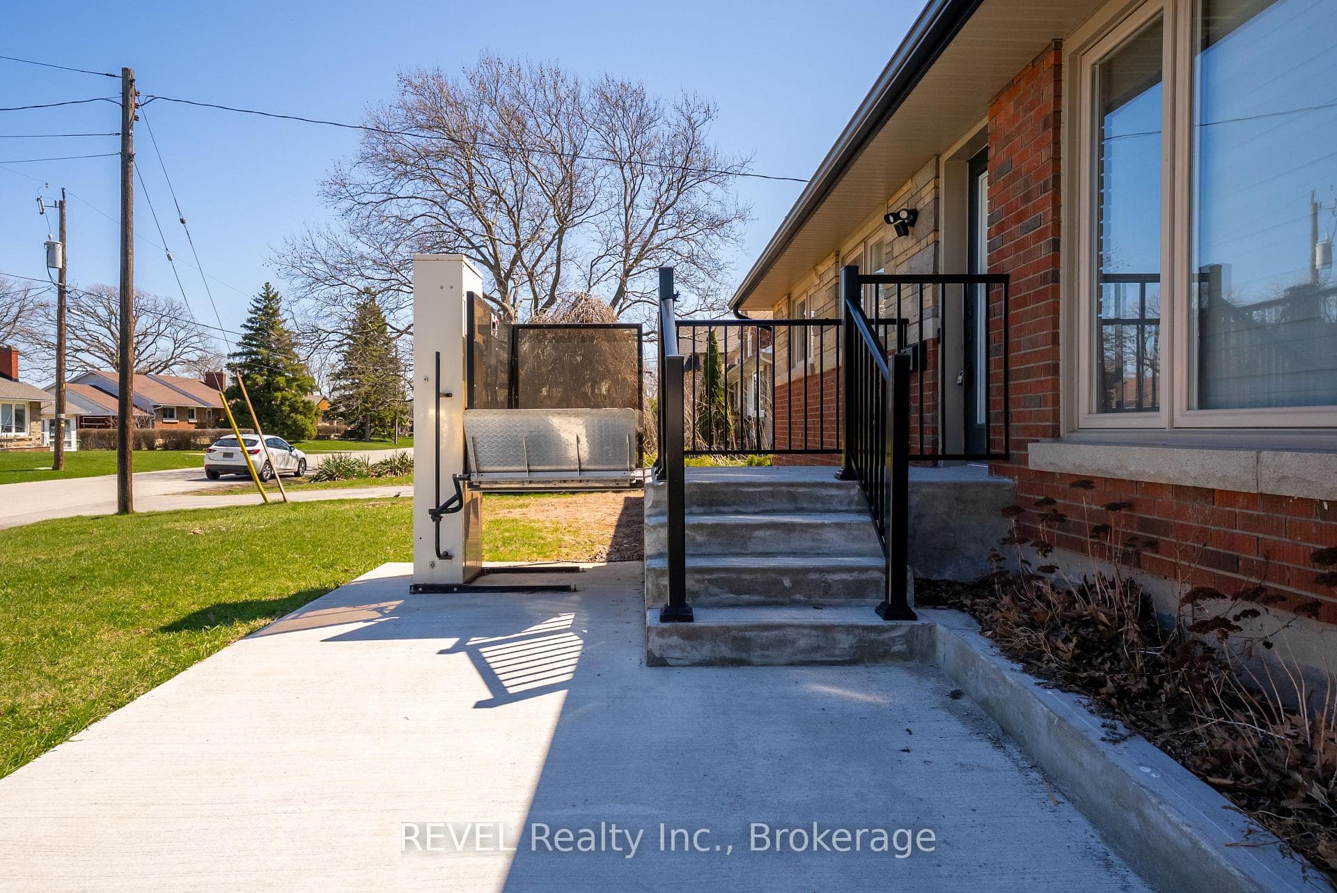 28 Dale Avenue Unit 1 photo 5
