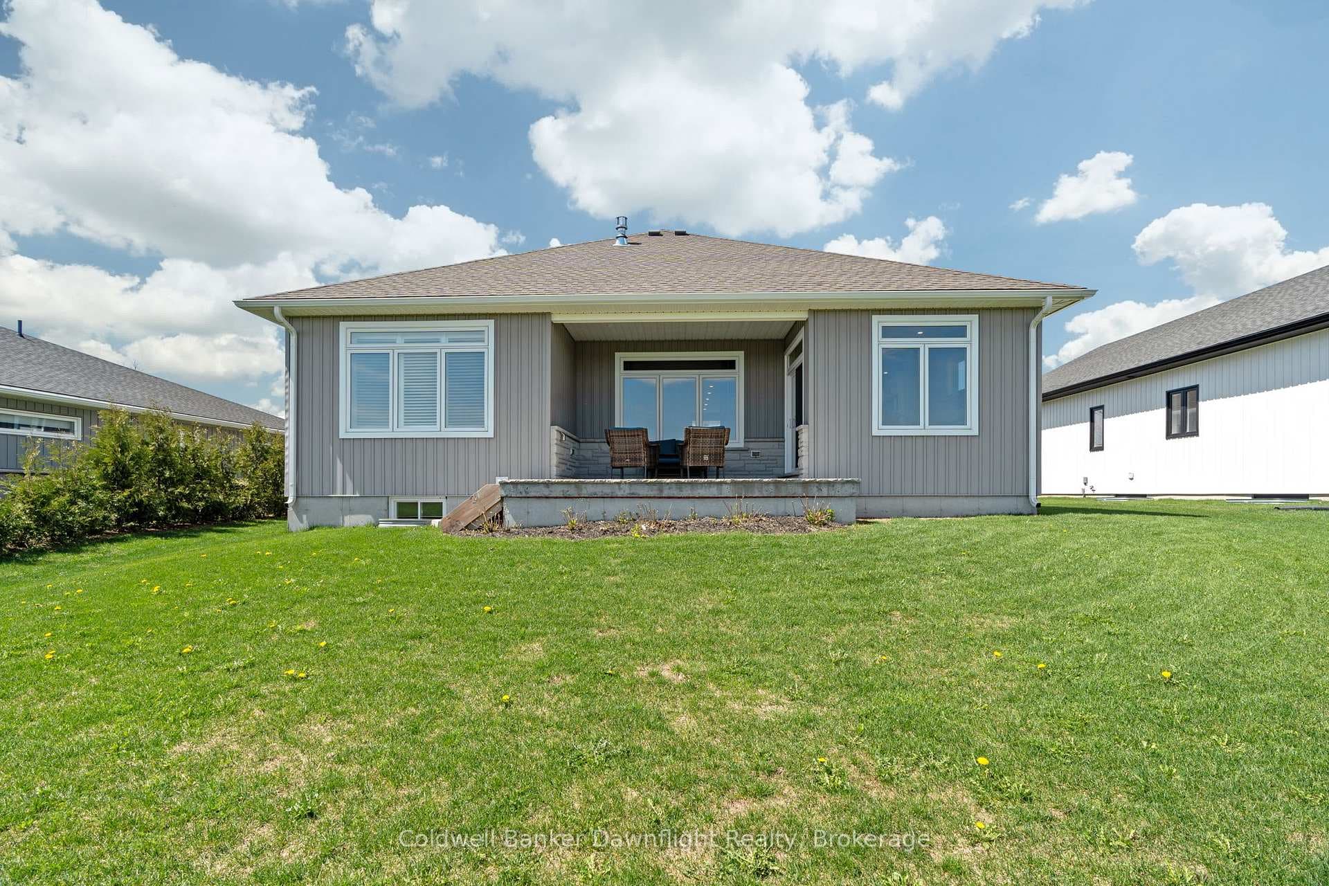 714 Gloria Street photo 44