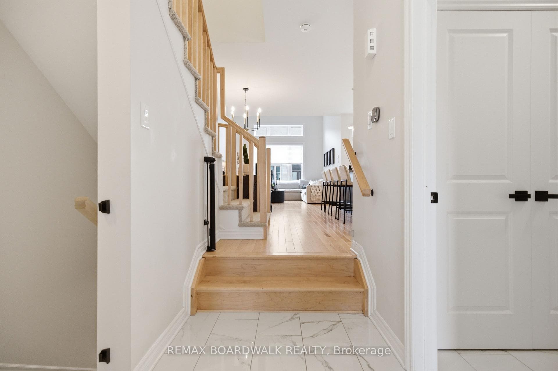 102 Patchell Place photo 6