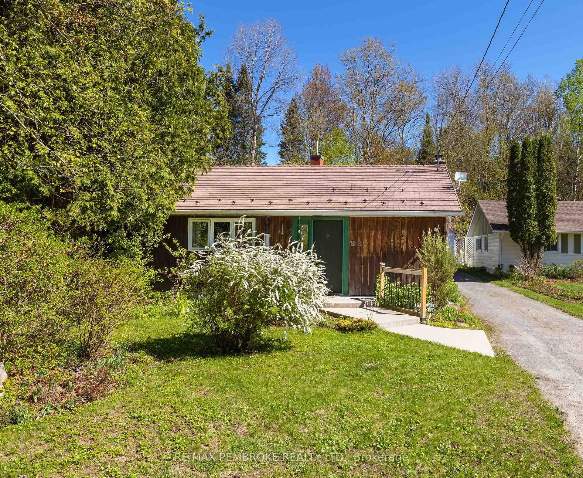 98 Glendale Avenue photo 6