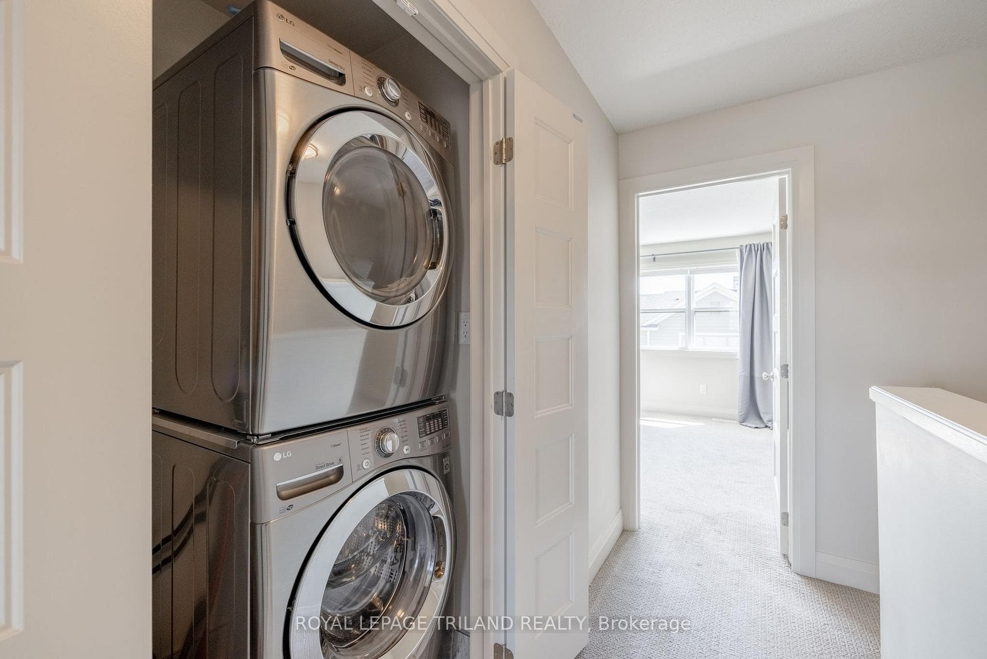 3025 SINGLETON Avenue Unit 22 photo 22