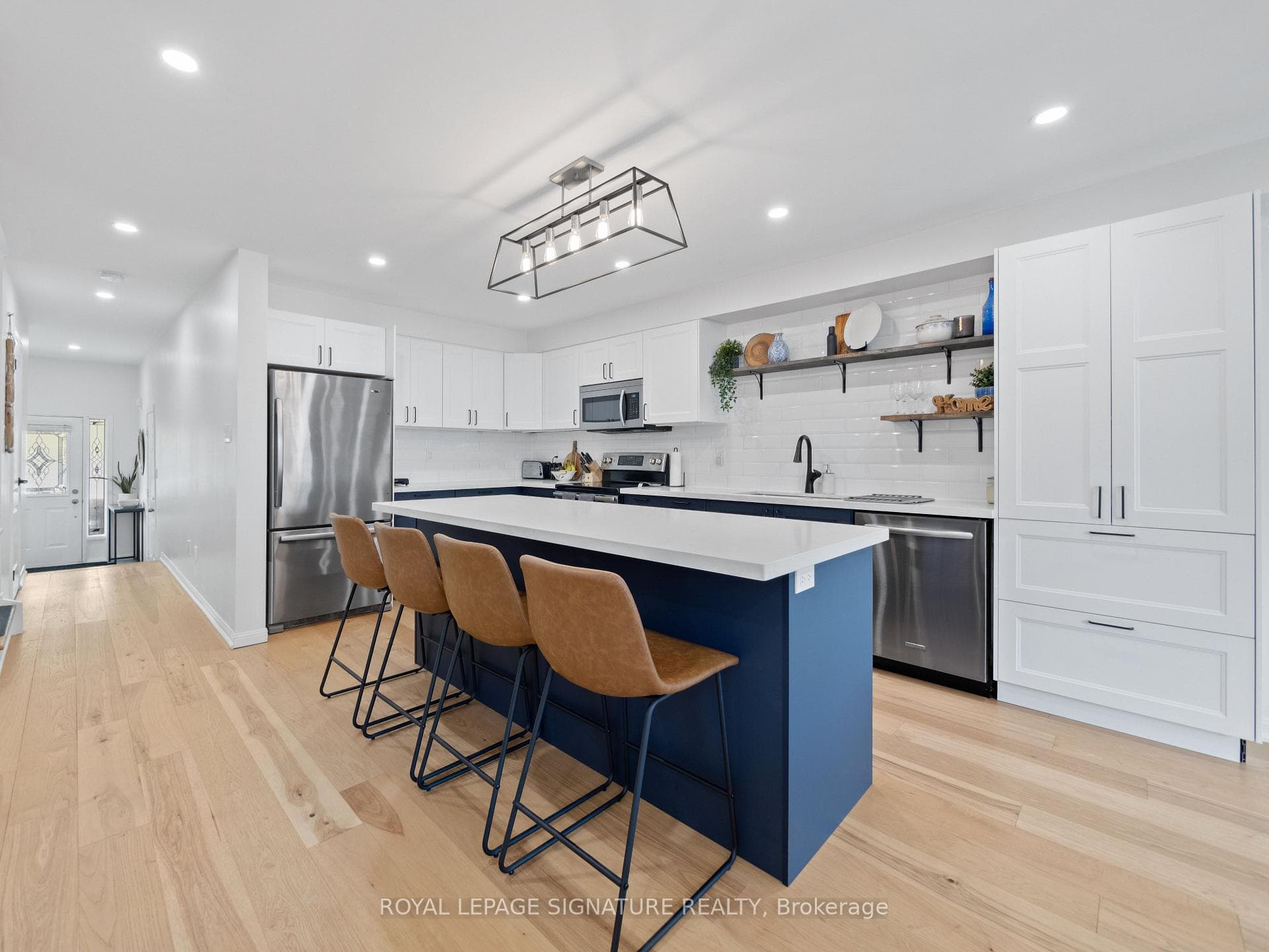 1116 Houston Drive photo 6