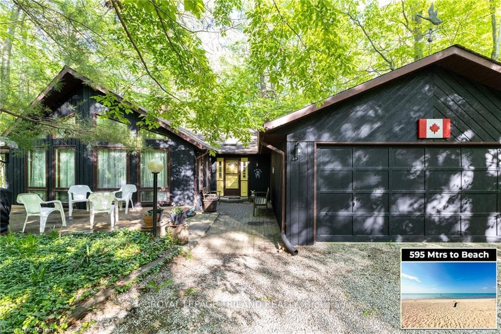 10088 Beaver Dam Crescent photo 1