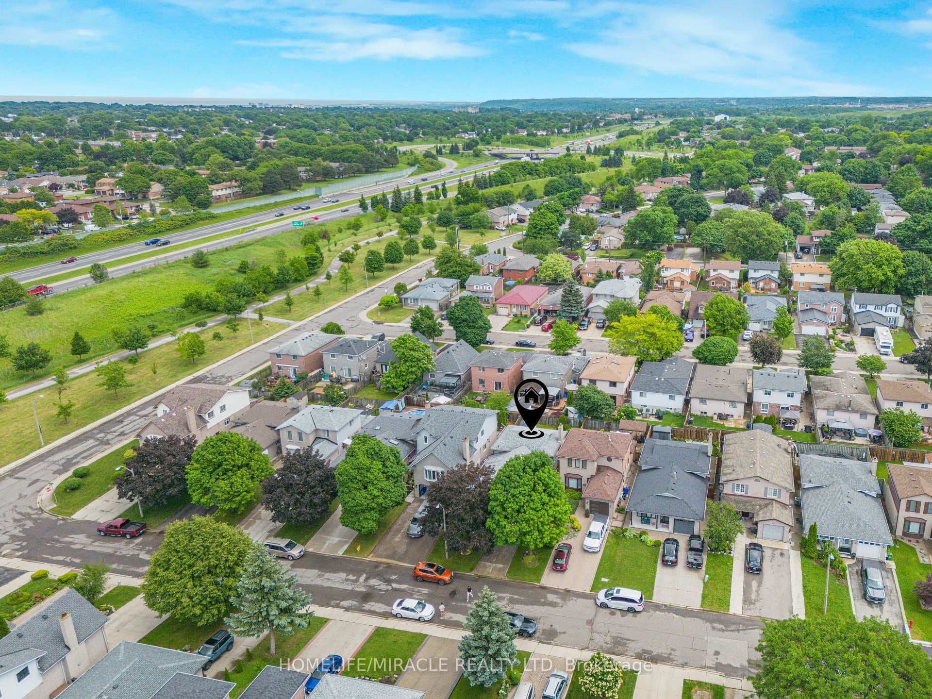 23 Millpond Place photo 3