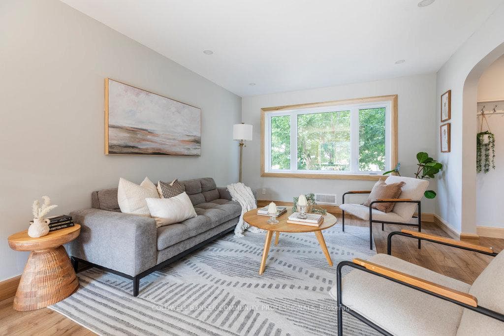 17 Gilmour Place photo 8