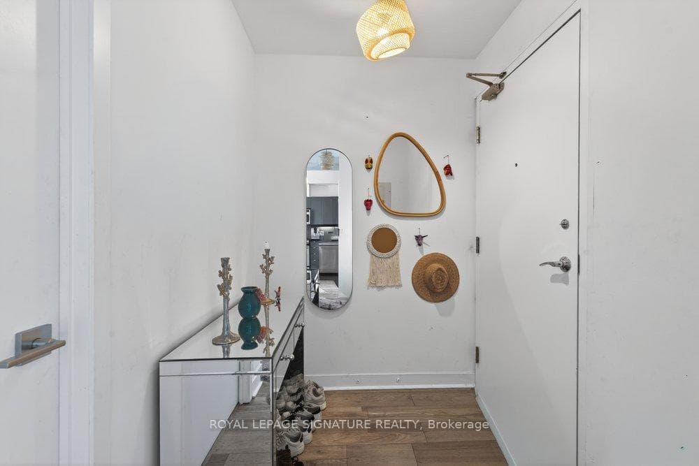 127 Queen Street Unit 1101 photo 24