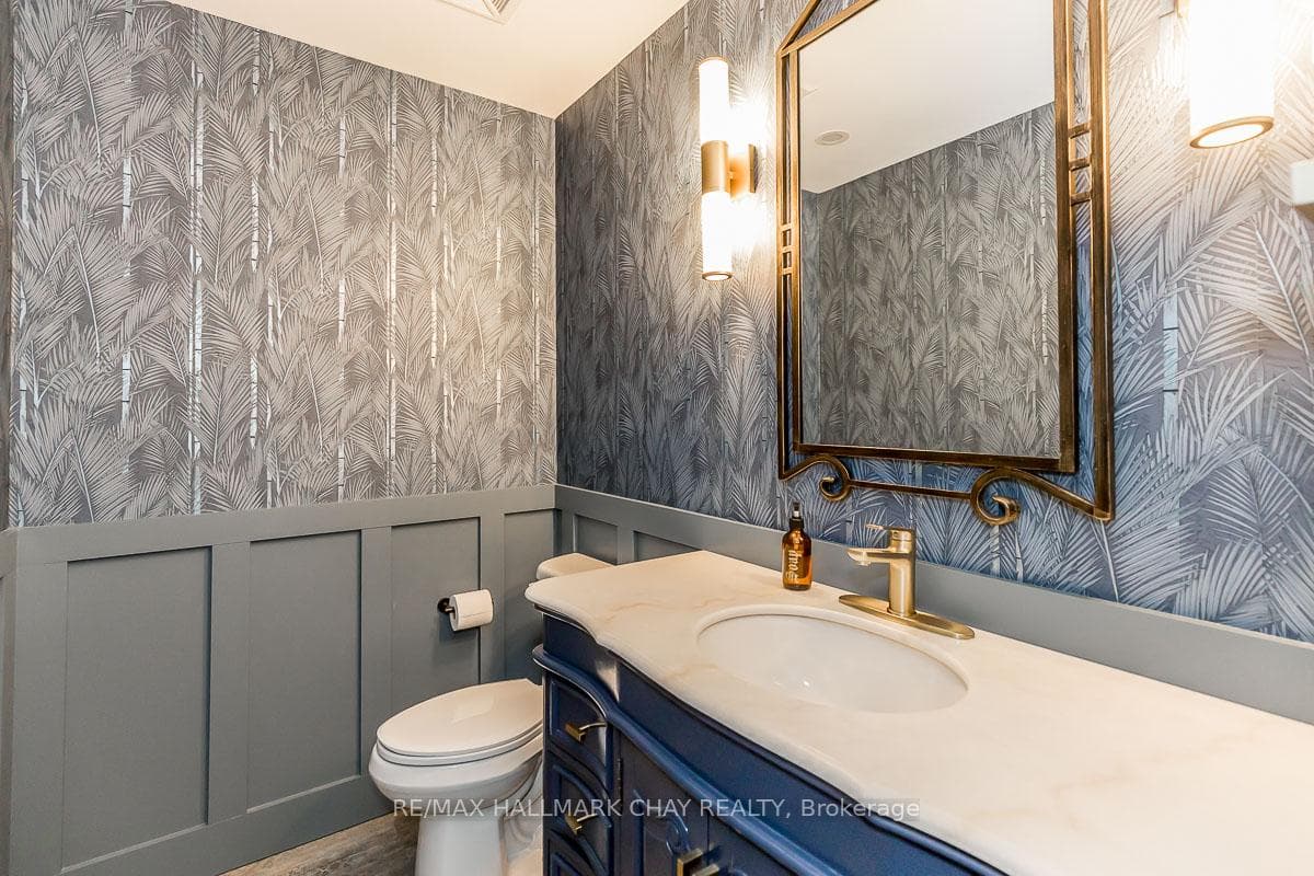 6 Toronto Street Unit 302 photo 19
