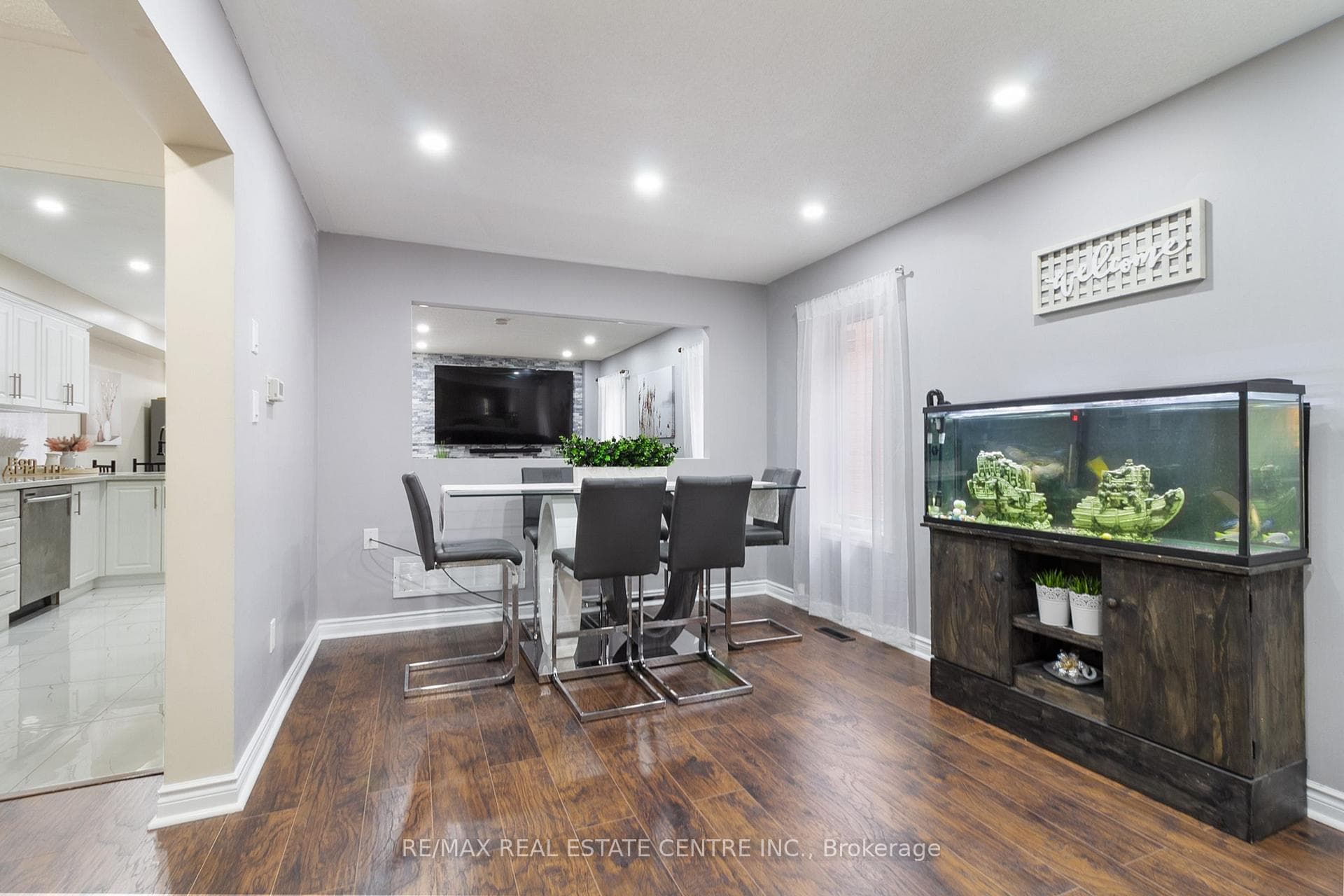 334 Perry Road photo 8