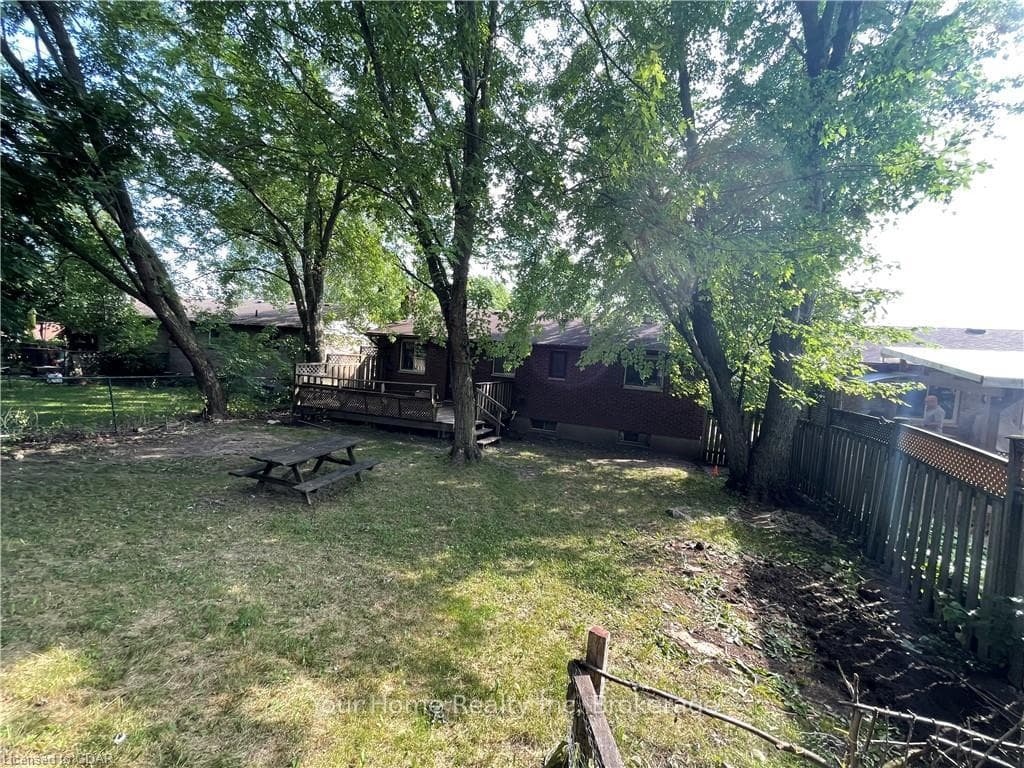 133 MCELDERRY Road photo 21