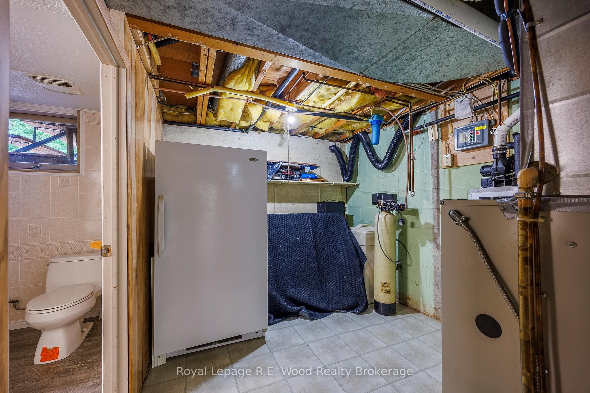164047 BROWNSVILLE Road photo 29