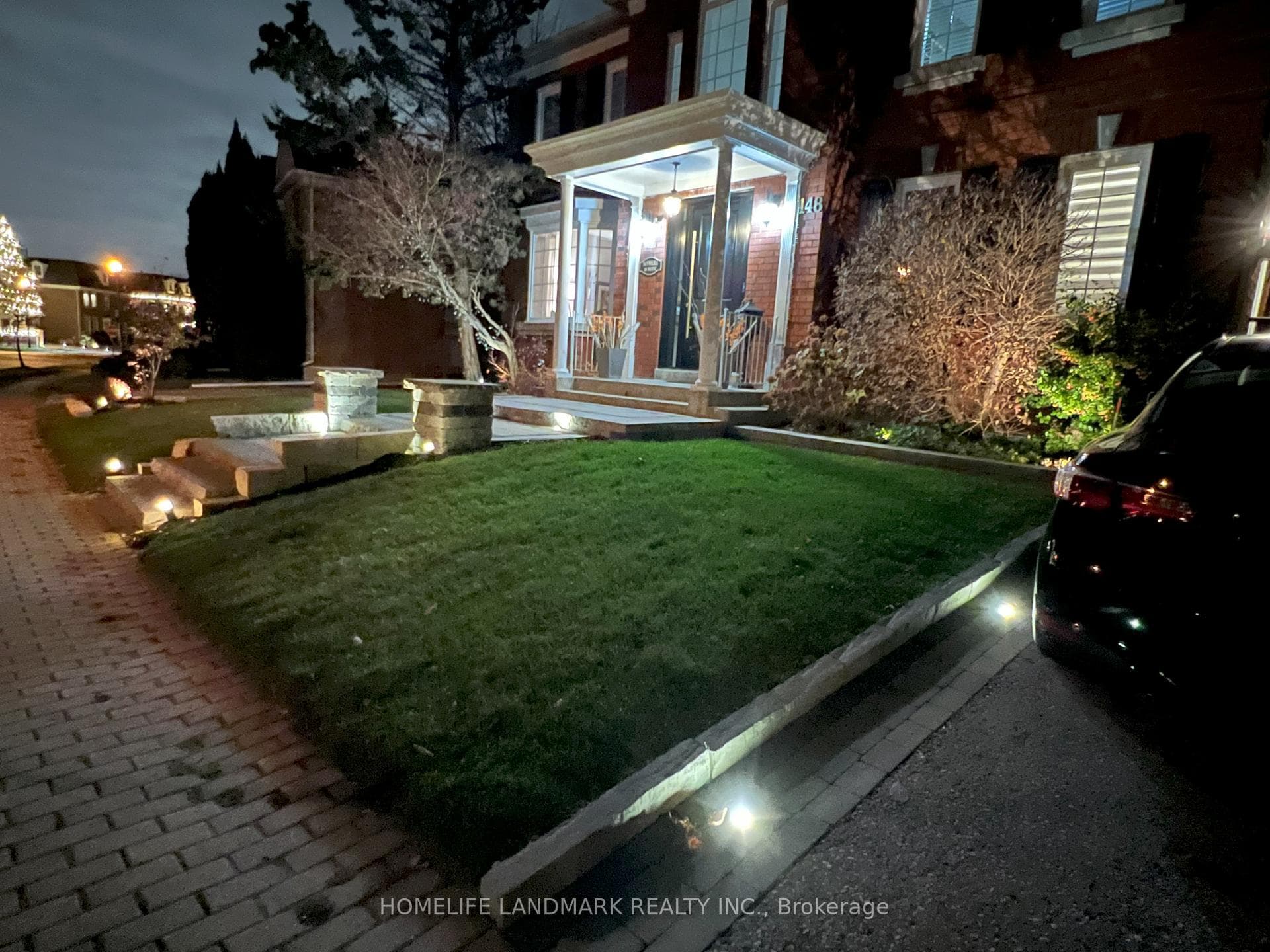 Summer front yard
