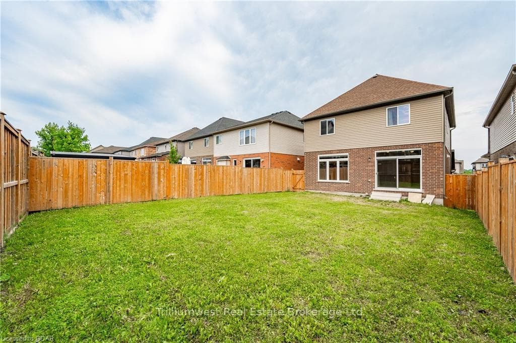113 DRENTERS Court photo 37