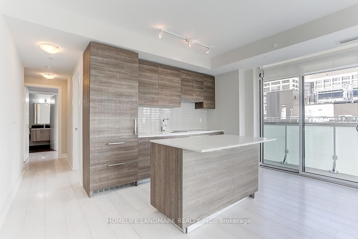 200 Bloor Street Unit 1804 photo 17