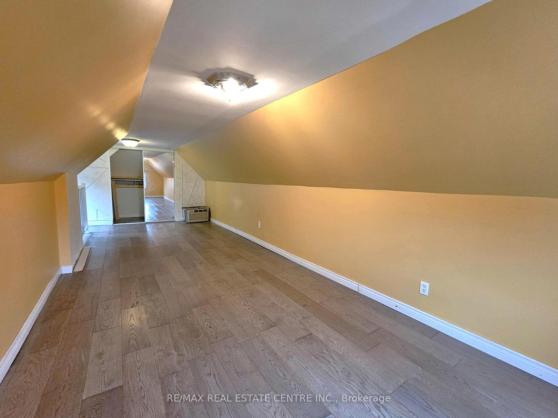 35 Fairleigh Avenue photo 17