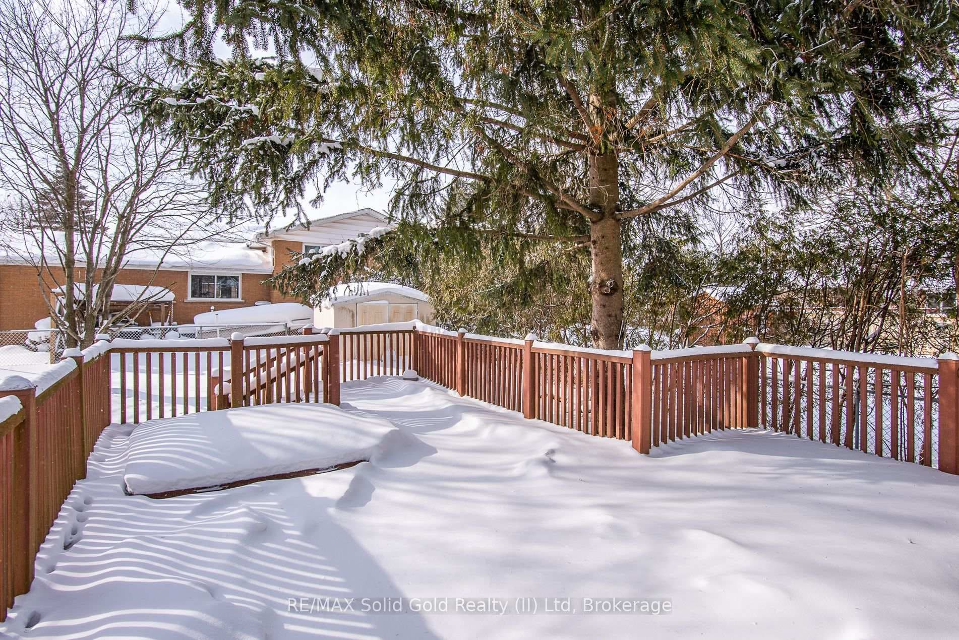 216 Northlake Drive photo 29