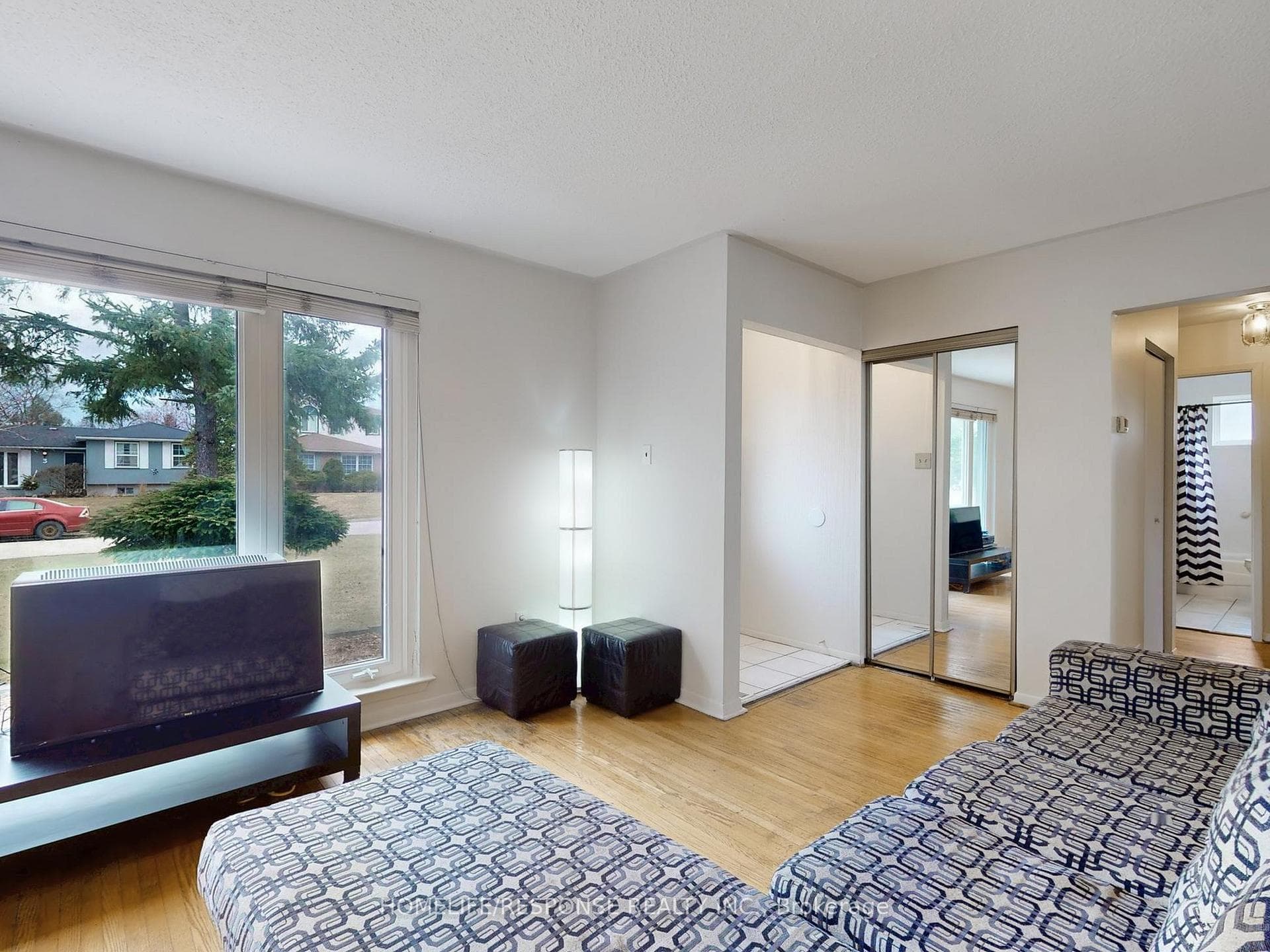 4 Drayton Crescent photo 9