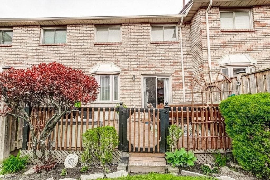 391 Stone Church Road Unit 22 photo 36