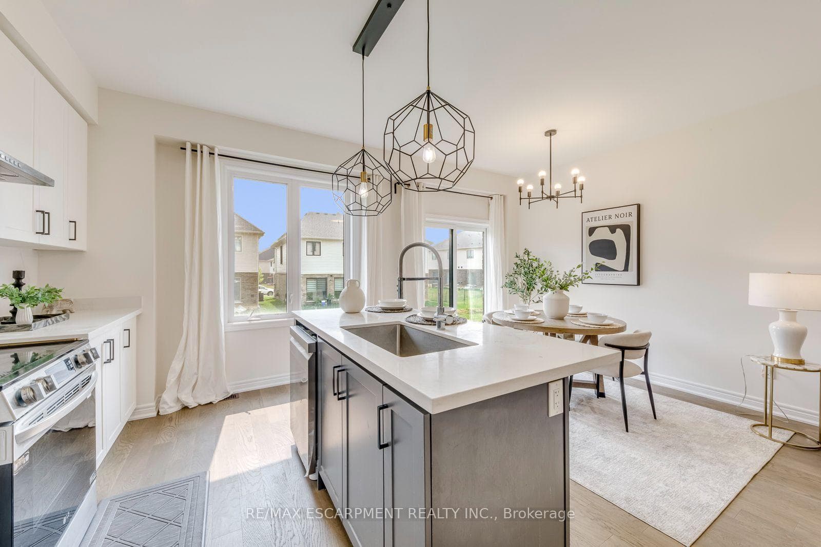 27 Mia Drive photo 17