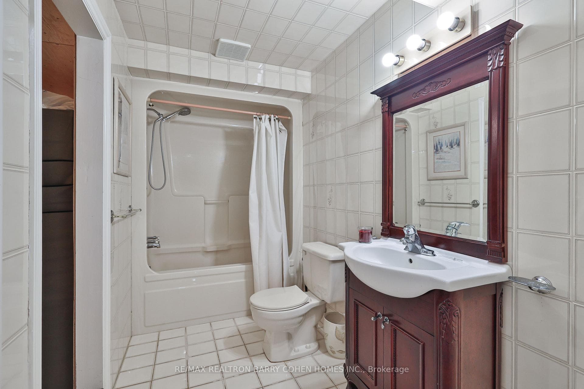 160 Millwood Parkway photo 43