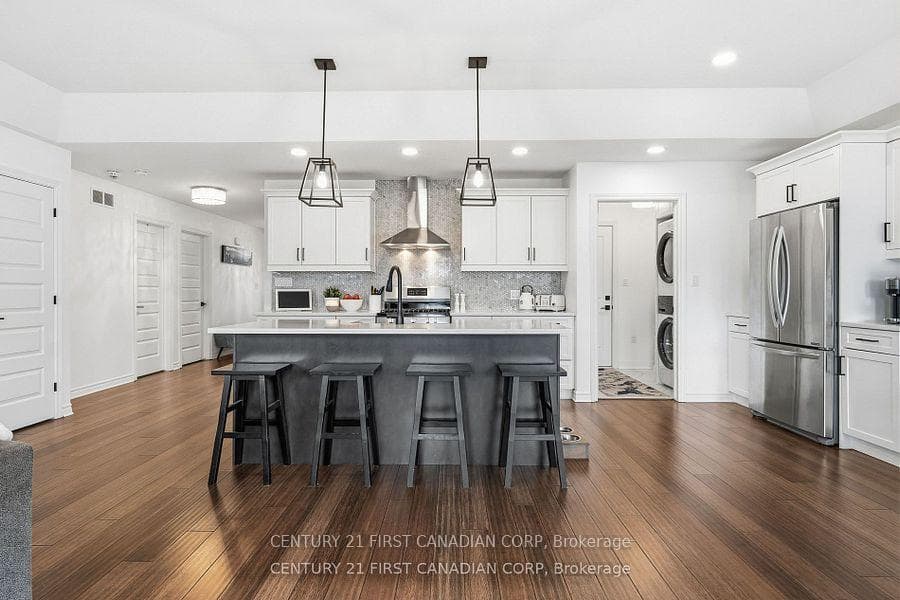 191 GILMOUR Drive photo 8