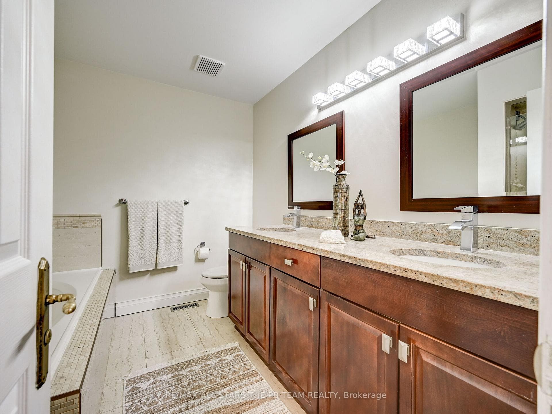 917 Ataire Road photo 31