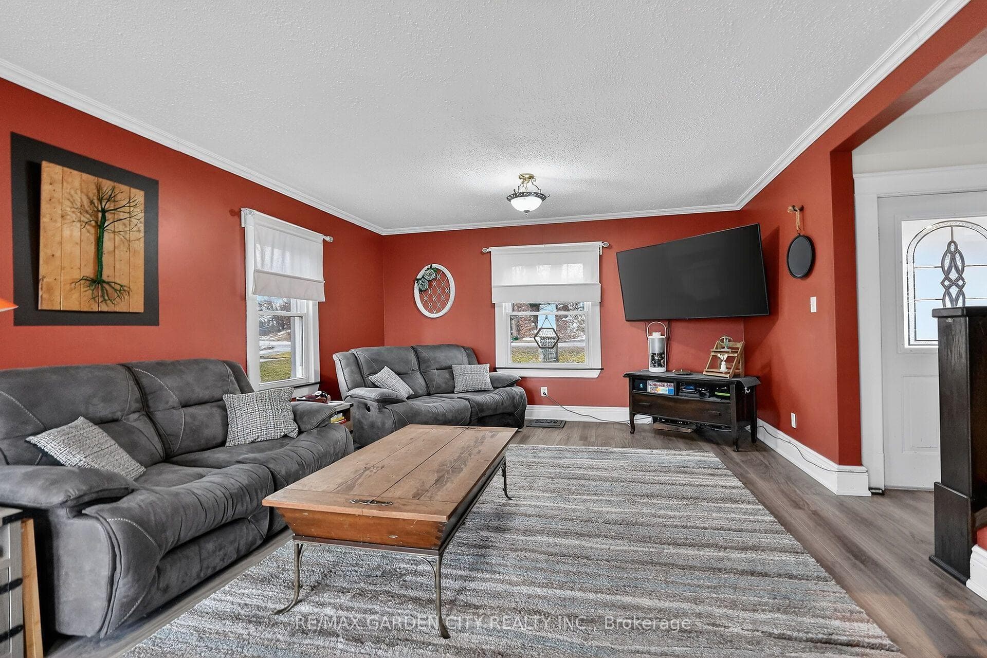 3745 King Street photo 12