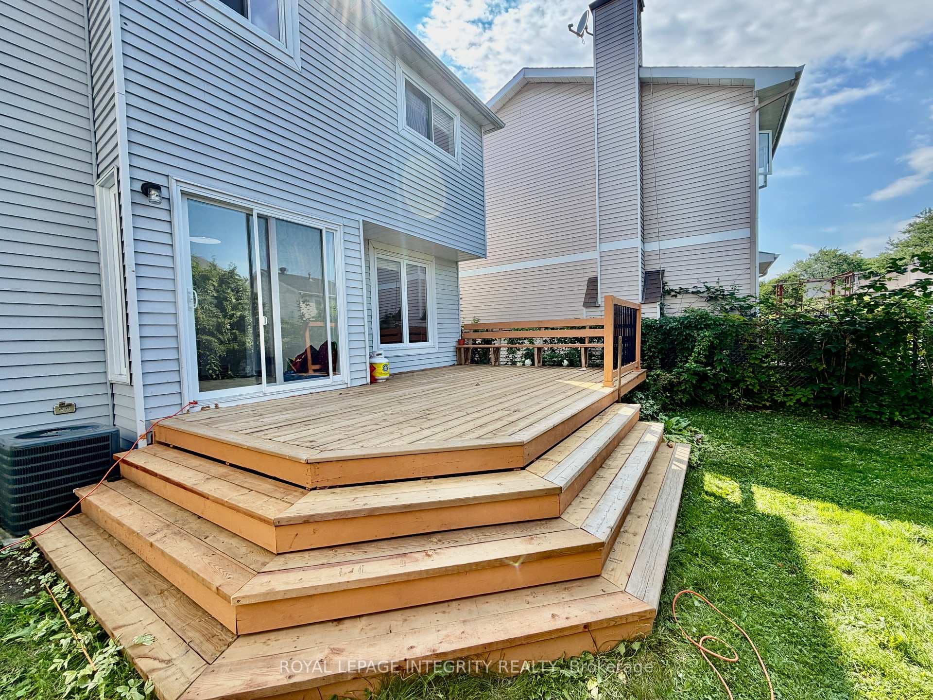 1039 Karsh Drive photo 32