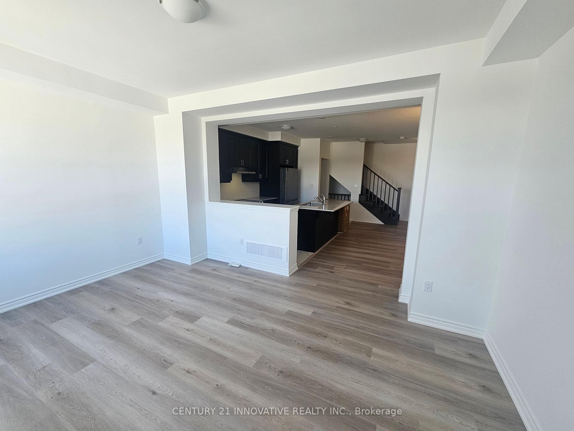 82 Yorkshire Drive photo 7