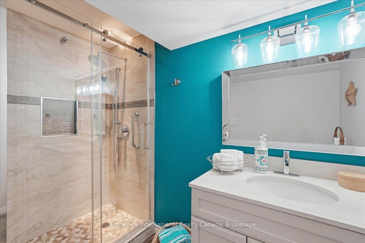 7 Conger Drive photo 37