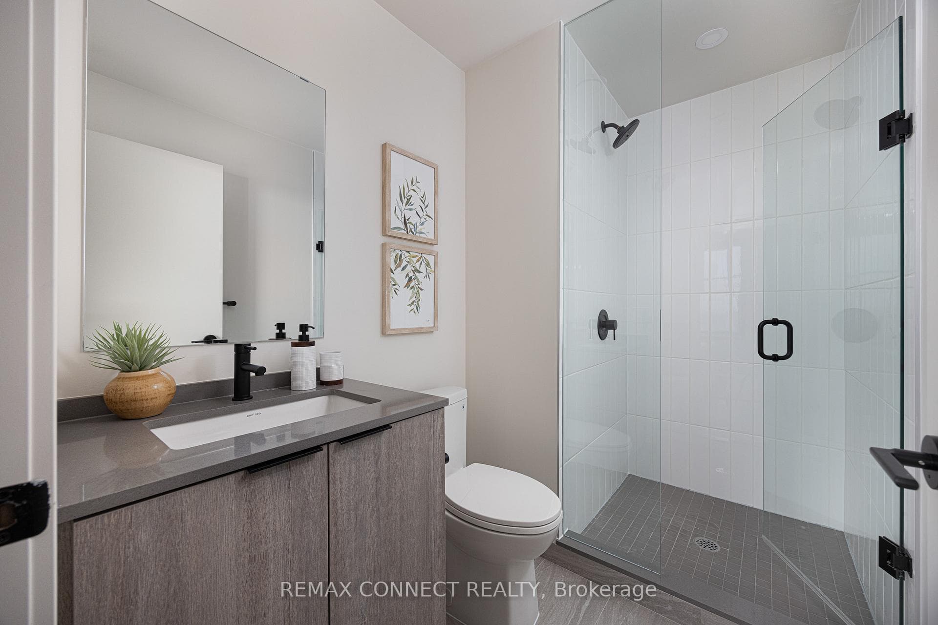 181 Sterling Road Unit 1107 photo 7