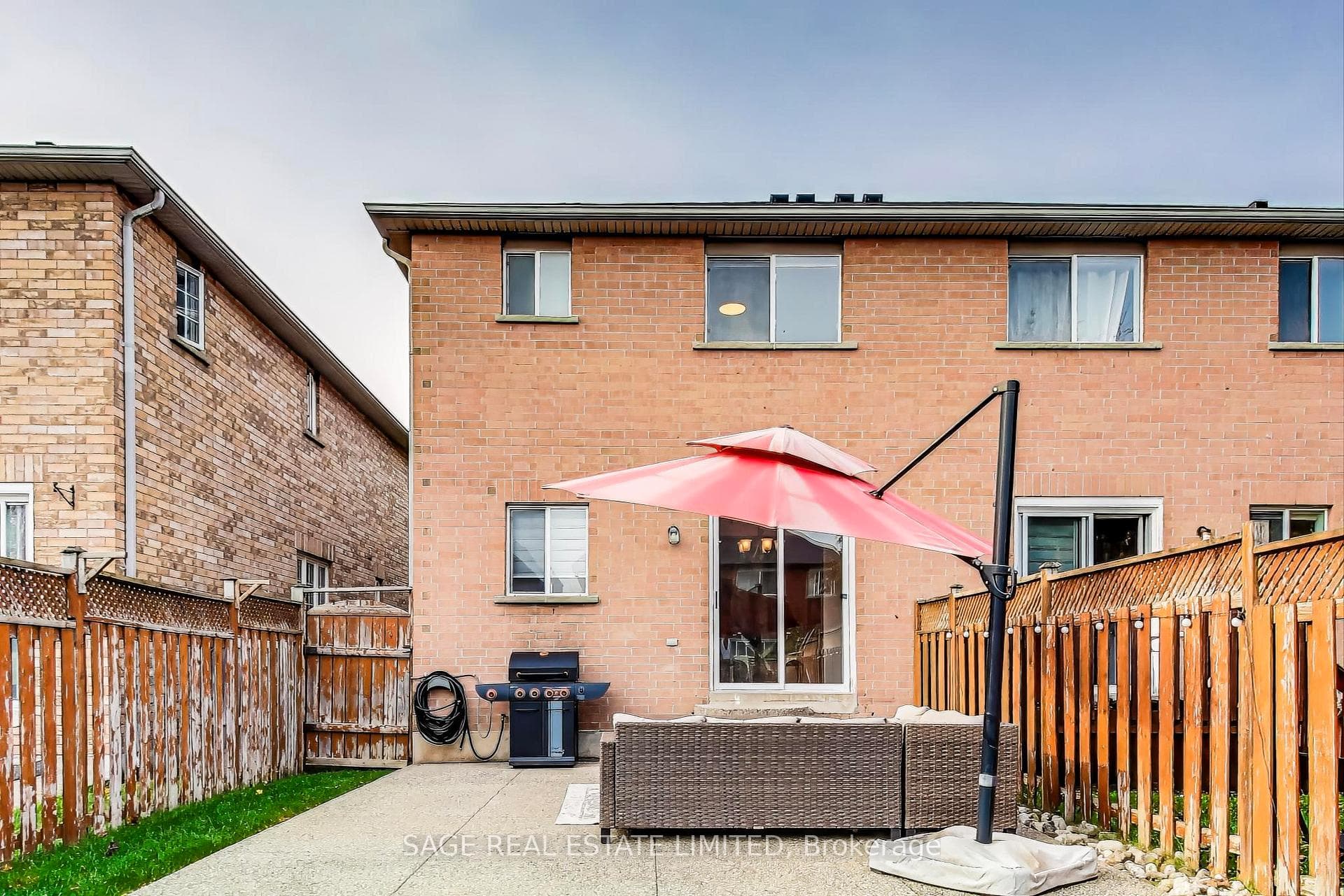 1862 Creek Way photo 32