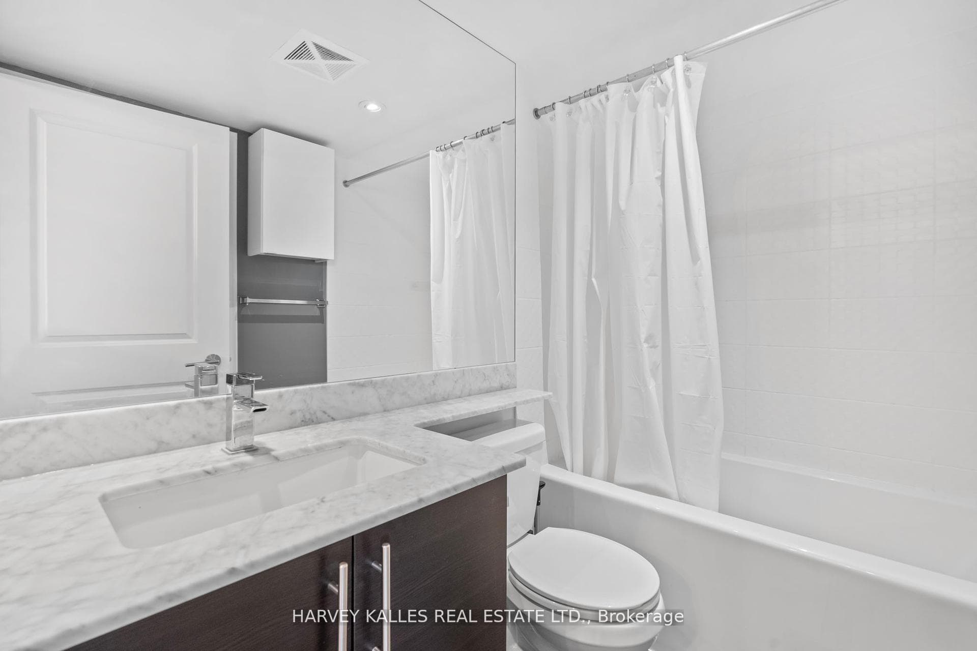 125 Western Battery Road Unit 1316 photo 23