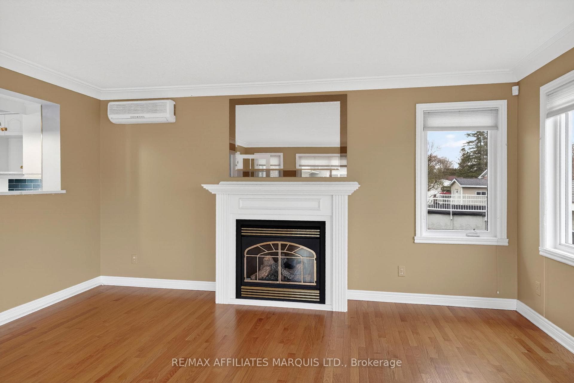 207 McKenzie Street photo 17