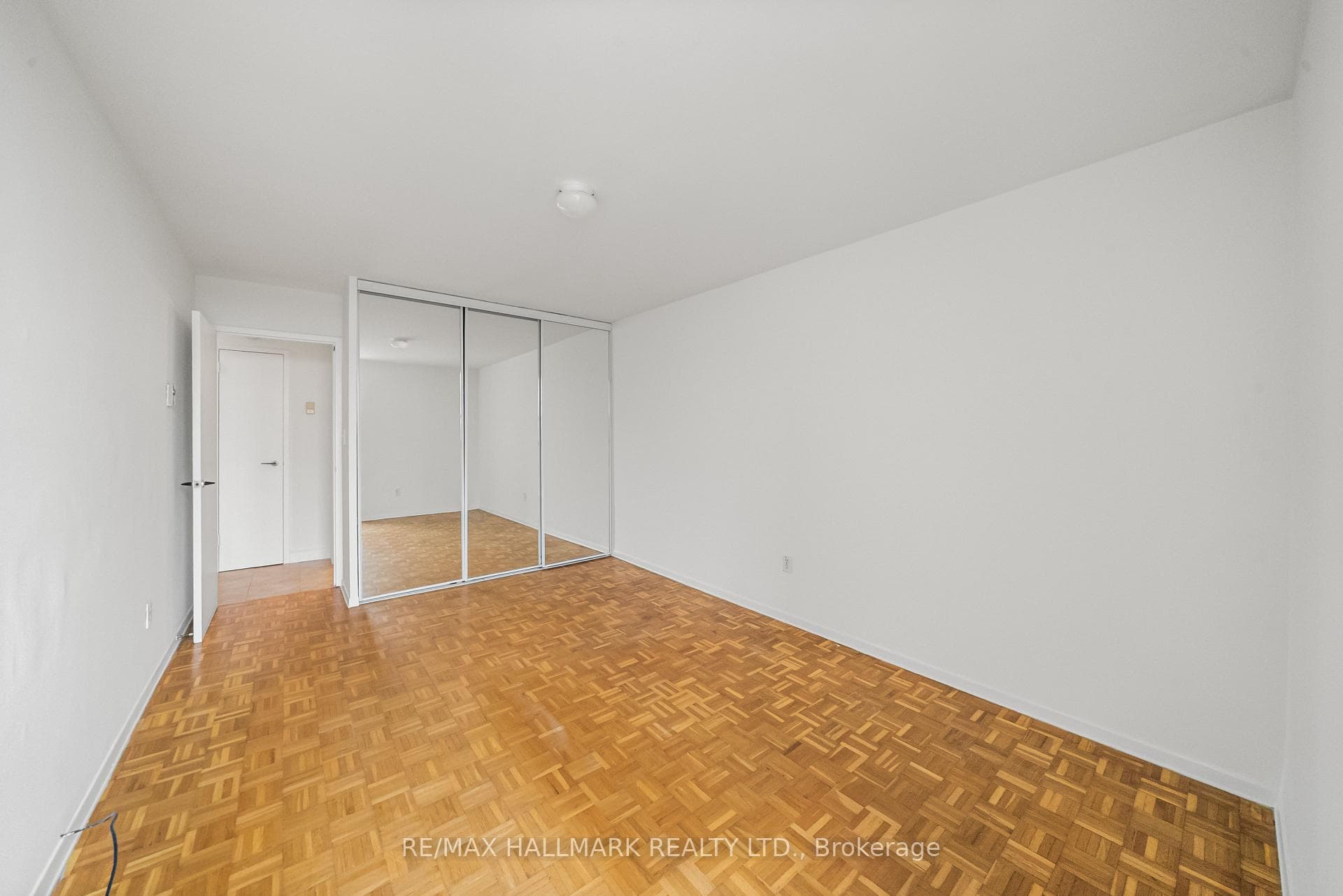 40 Homewood Avenue Unit 3112 photo 13