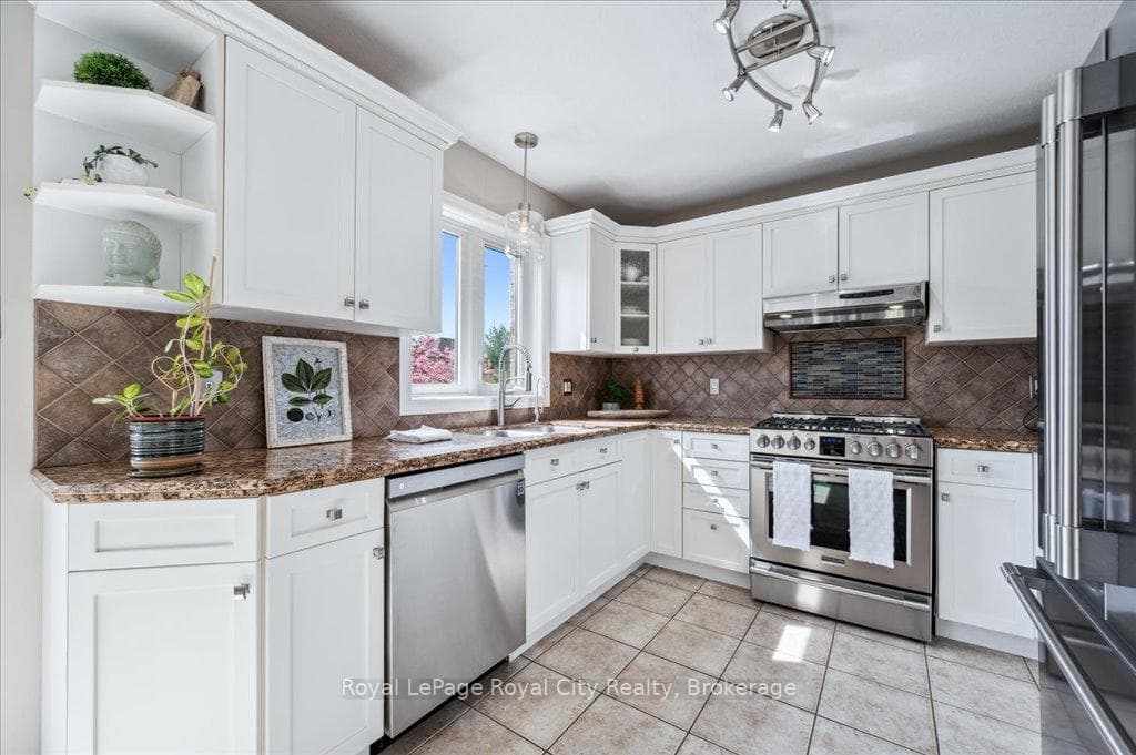 67 Grey Oak Drive photo 11
