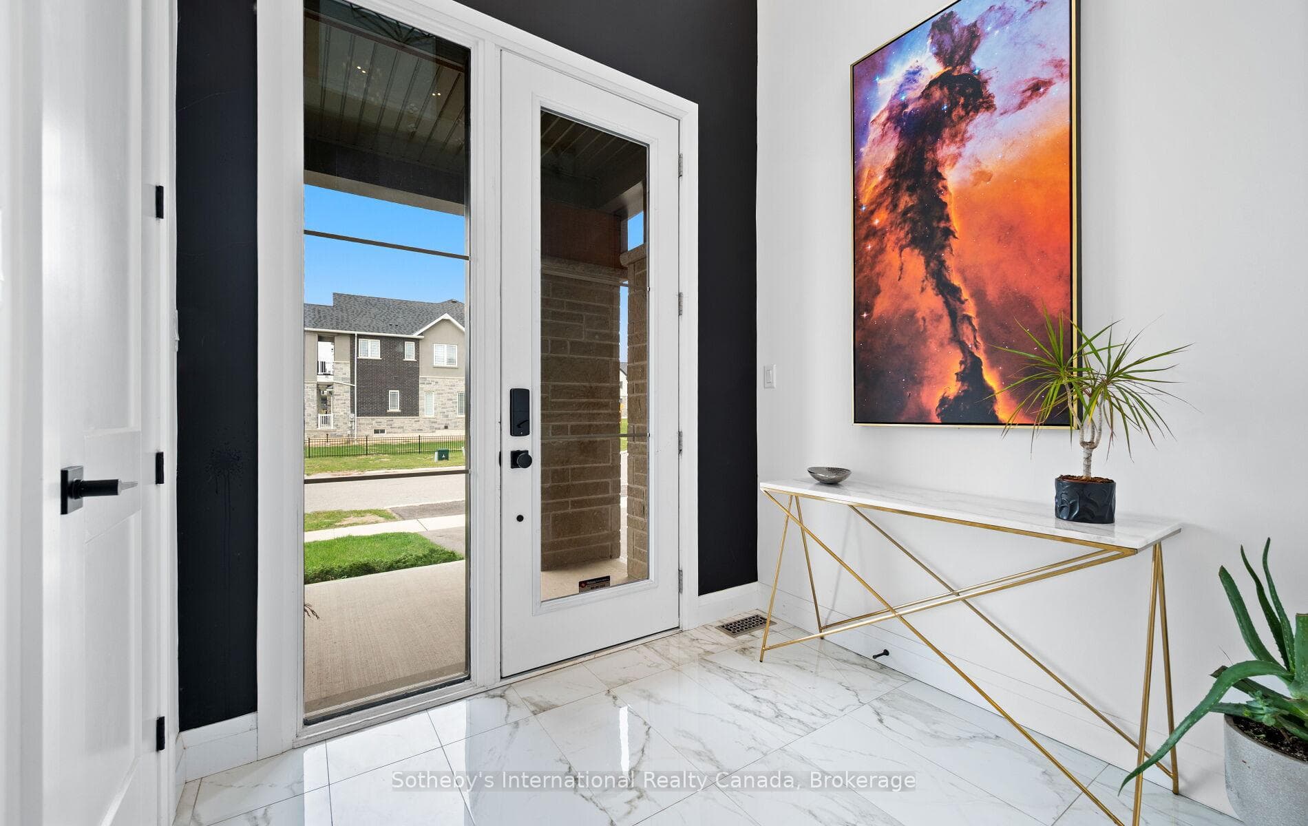 131 Daugaard Avenue photo 3