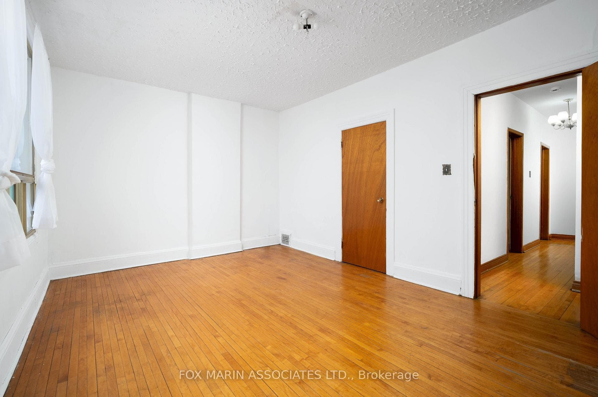 38 Bellwoods Avenue photo 23