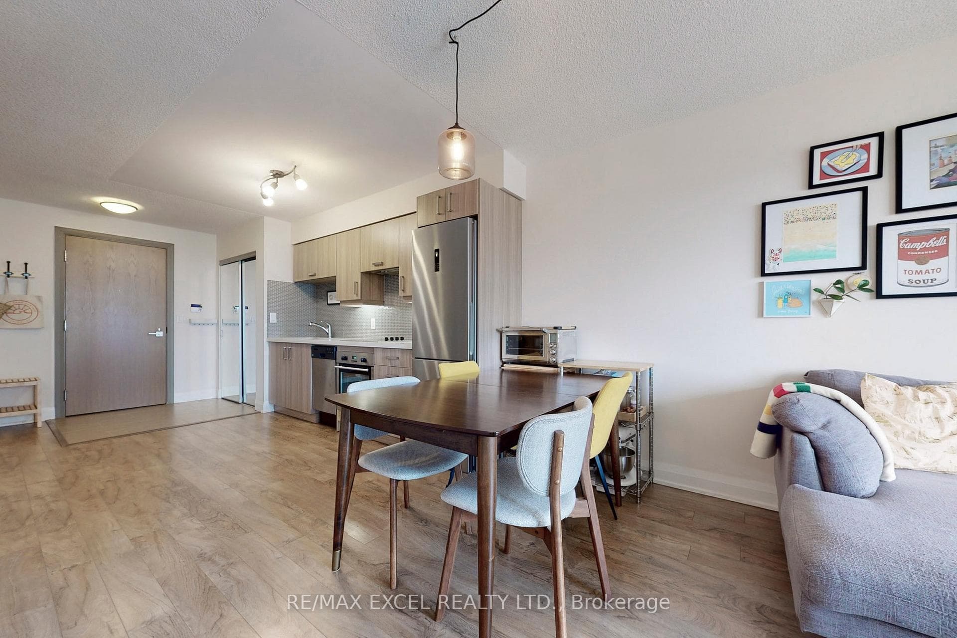 18 Uptown Drive Unit 1603 photo 16