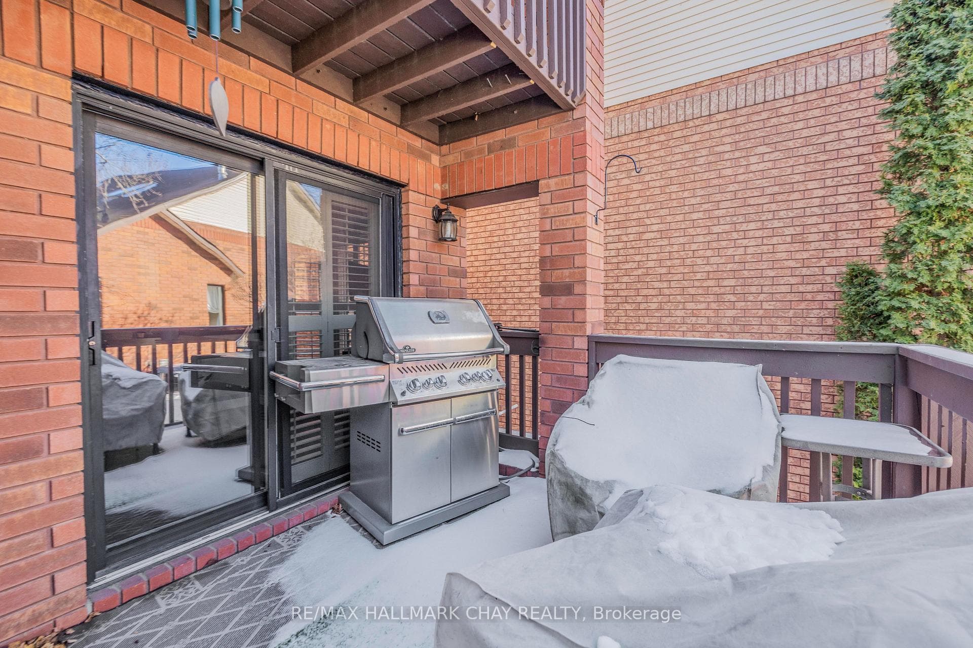 135 Green Briar Road photo 34