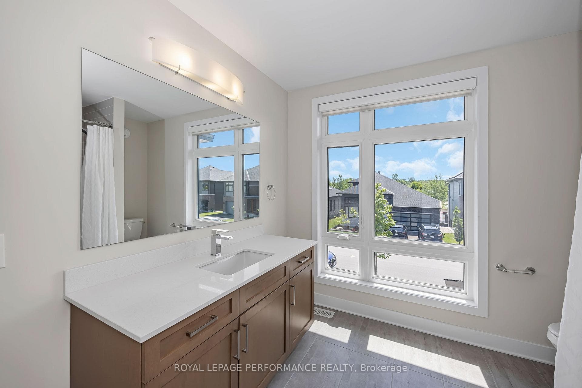 414 Longworth Avenue photo 33