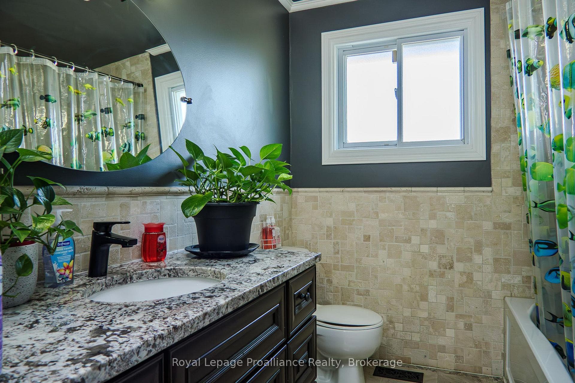 44 Ireland Drive photo 16